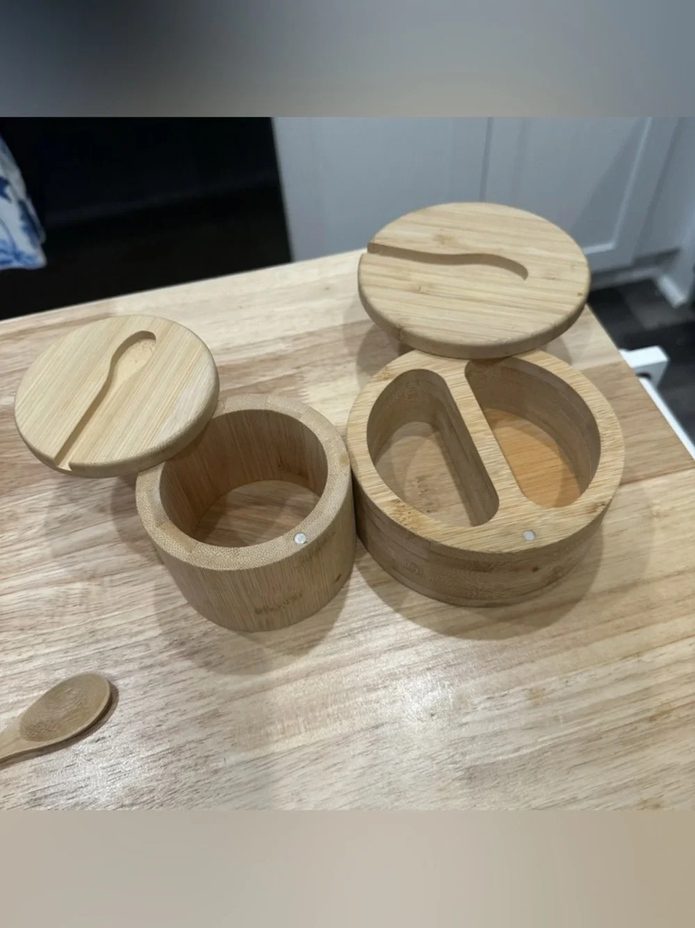 Wooden Cellars natural color seasoning salt & pepper two piece with spoons 🥄 🧂